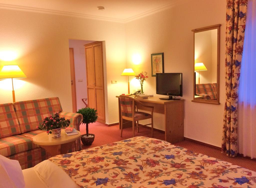Landhaus Mueritzgarten Hotel Garni Röbel 객실 사진
