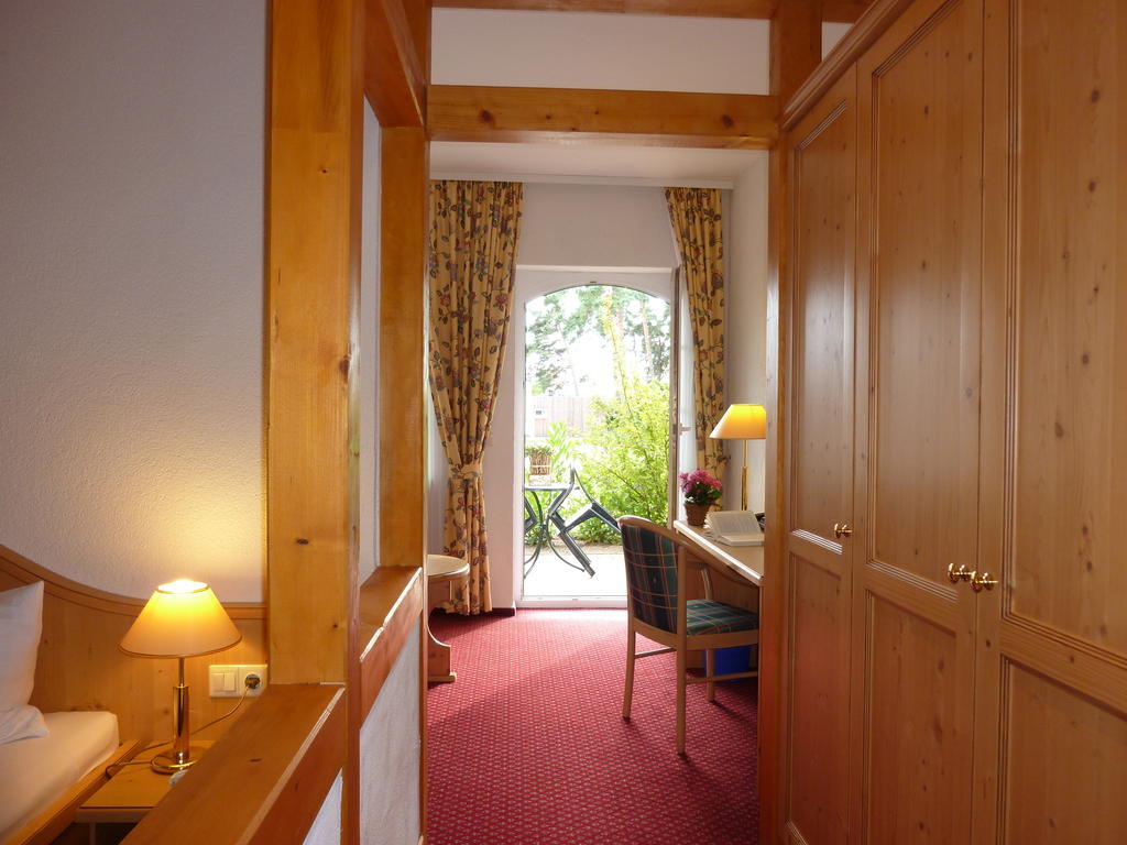 Landhaus Mueritzgarten Hotel Garni Röbel 객실 사진