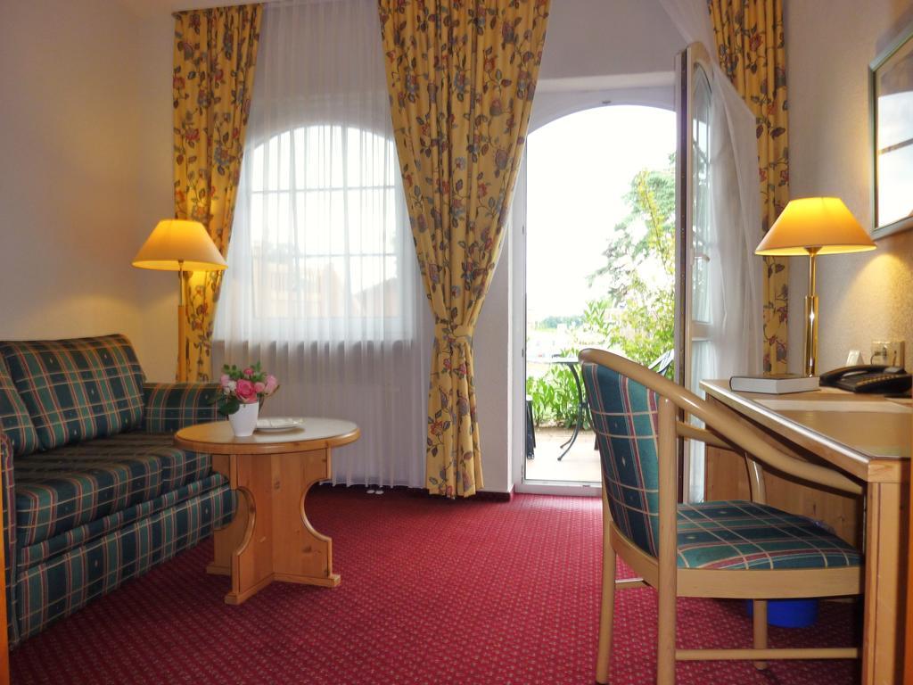 Landhaus Mueritzgarten Hotel Garni Röbel 객실 사진