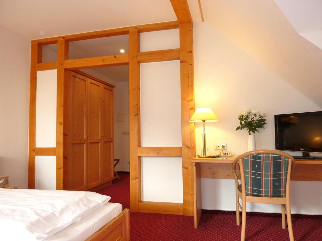 Landhaus Mueritzgarten Hotel Garni Röbel 객실 사진