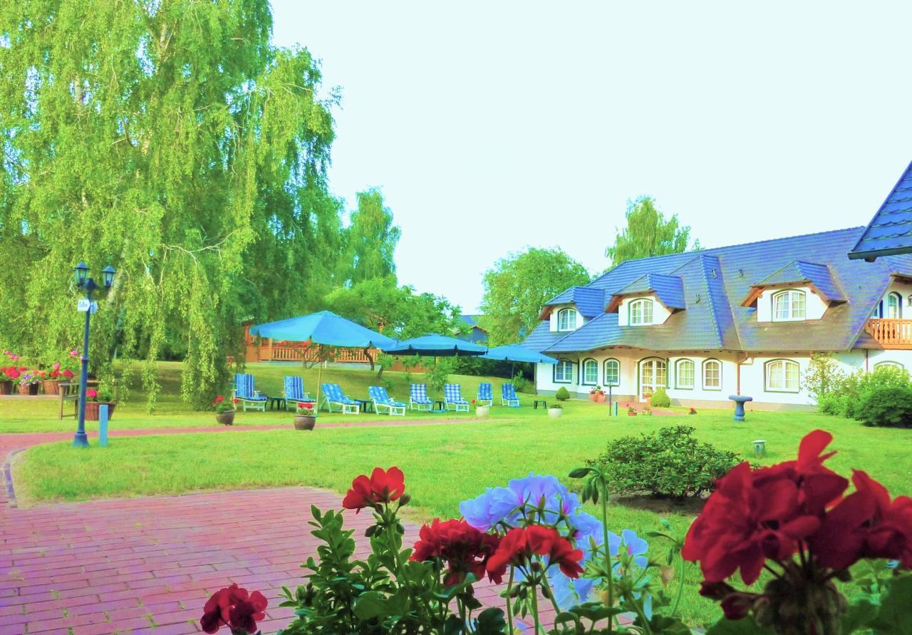 Landhaus Mueritzgarten Hotel Garni Röbel 외부 사진