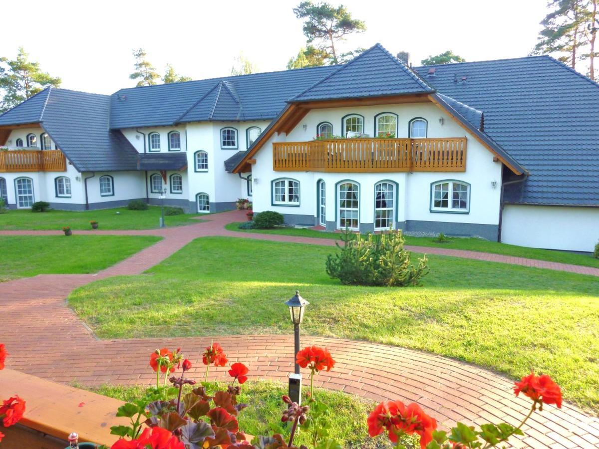 Landhaus Mueritzgarten Hotel Garni Röbel 외부 사진